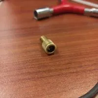 Переходник для насоса спорт-авто, SW-BND 21мм, латунь, желтый, ВЛ-00022751